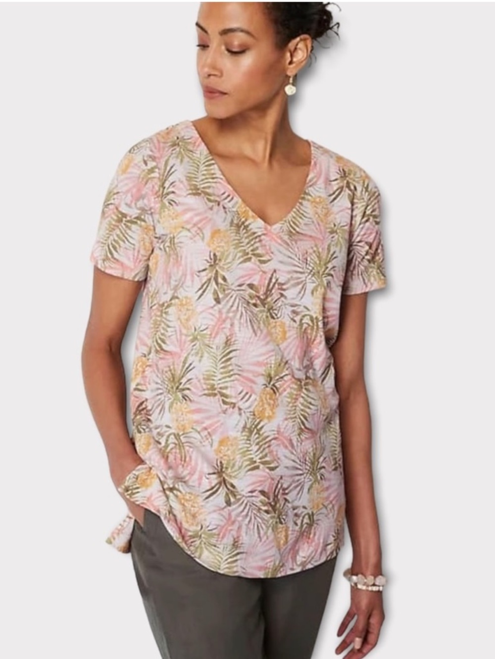 J. Jill Pima Slub Knit V-Neck Tee Shirt Pineapple Palm Print Womens Size M NWT - Picture 1 of 16